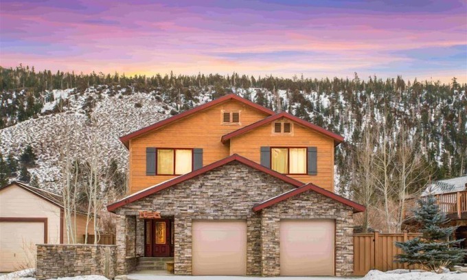 June Lake House | Hudson Hideaway, your home away from home