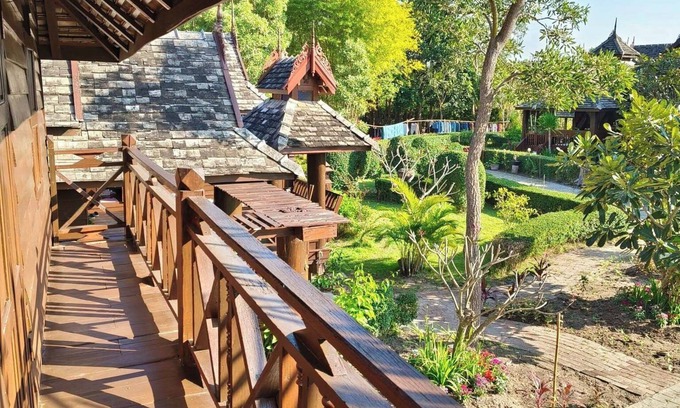 Doi Lo Hotel | Huen Tip Viman
