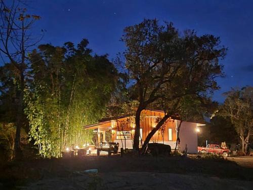 Paksong House | Hug Bolaven Homestay and Camping