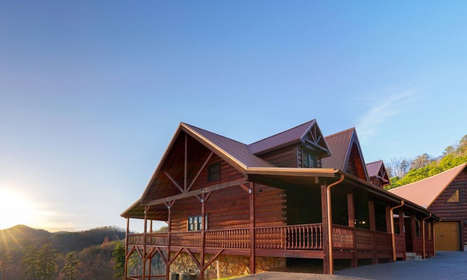 Dobson Cabin | Huge Mountain Estate,Blue Ridge View, Sleeps 18, Hot Tub, Deck, & Game Room