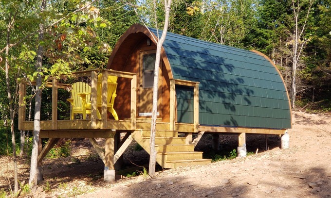 Englishtown Cabin | Hummingbird Hike-In Sleeping Pod at Sally's Brook Wilderness Cabins