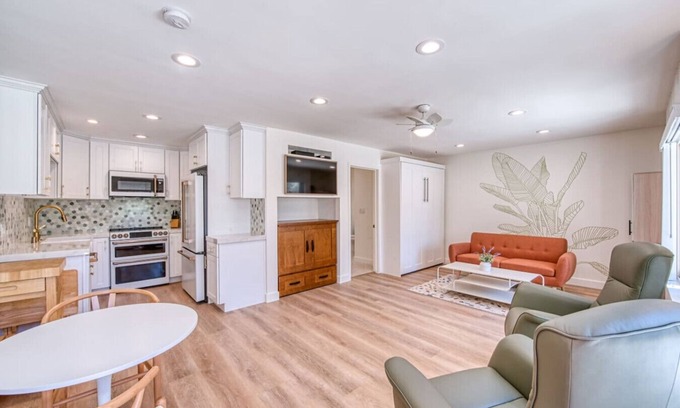 Santa Ana Heights Apartment | Huntington Hideaway Studio on the Sand Remodeled, Pet Friendly, Pool/Sauna