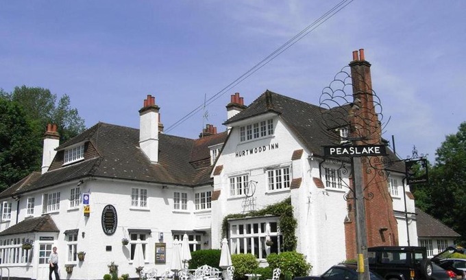 Peaslake Hotel | Hurtwood Hotel