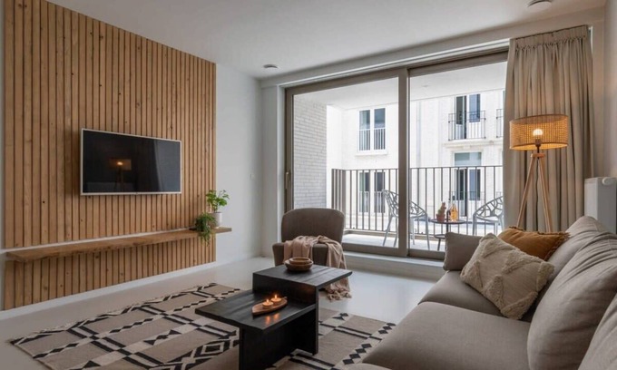 Ostend City Centre Apartment | Huswell - City at Sea - Modern 1 bedroom apartment