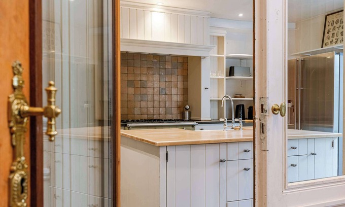 Kunstenkwartier House | Huswell - Stay at Cape Montigny in Ghent
