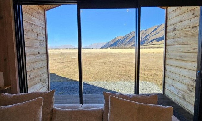 Ben Ohau Cabin | Huxley Belle on Ben Ohau
