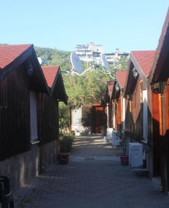 Mudanya House | Huzur Pansiyon ve Cay Bahcesi