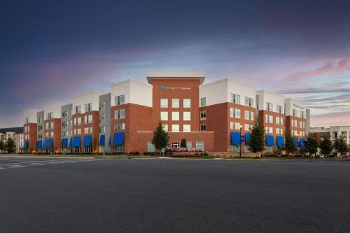 Charlotte Hotel | Hyatt House Charlotte Rea Farms