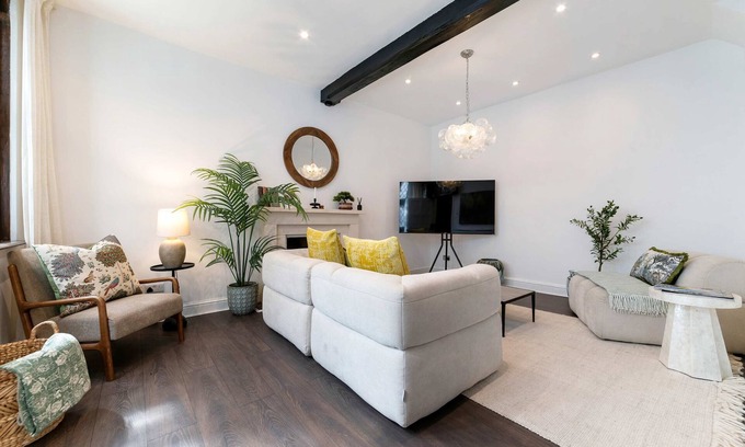 Royal Borough of Kensington and Chelsea House | Hyde Park Townhouse (THP510)