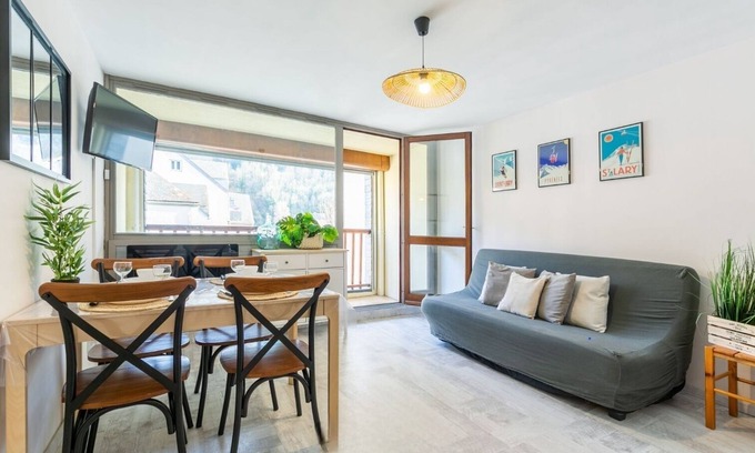 Saint-Lary-Soulan Apartment | Hypercentre T2 Cabin