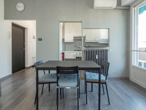 Quartiere Mazzini Apartment | I-Host Apartment - Omero 17