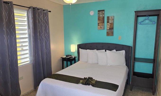El Combate Hotel | I Love Combate Rooms & Suites