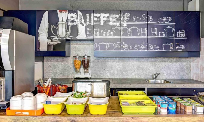Saint-Contest Hotel | ibis budget Caen Nord Mémorial