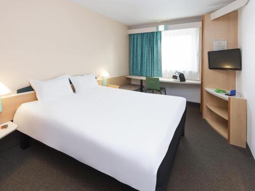Livange Hotel | ibis Luxembourg Sud