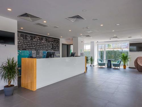 Otopeni Hotel | Ibis Styles Bucharest Airport