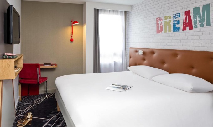 Le Coudray Hotel | ibis Styles Chartres Métropole
