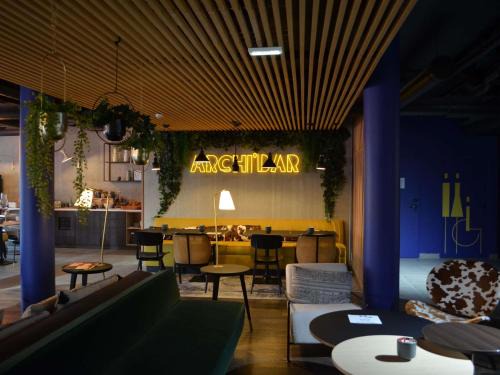Dreux Hotel | ibis Styles Dreux Centre Gare