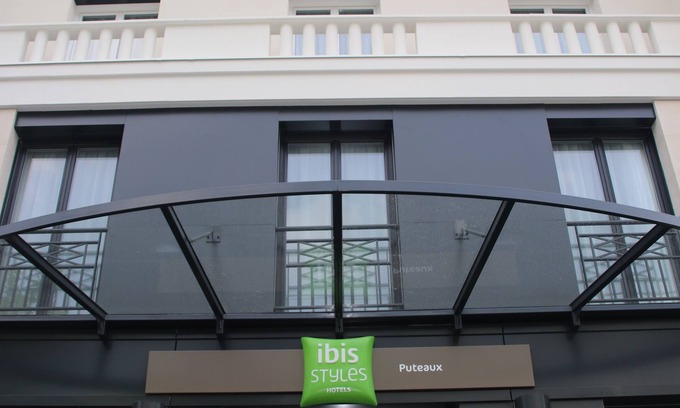 Puteaux Hotel | ibis Styles Puteaux Paris La Defense