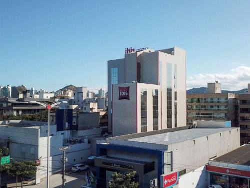 Jardim da Penha Hotel | ibis Vitoria Praia de Camburi