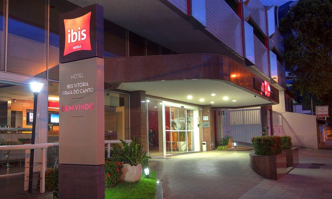 Triangulo das Bermudas Hotel | ibis Vitoria Praia Do Canto