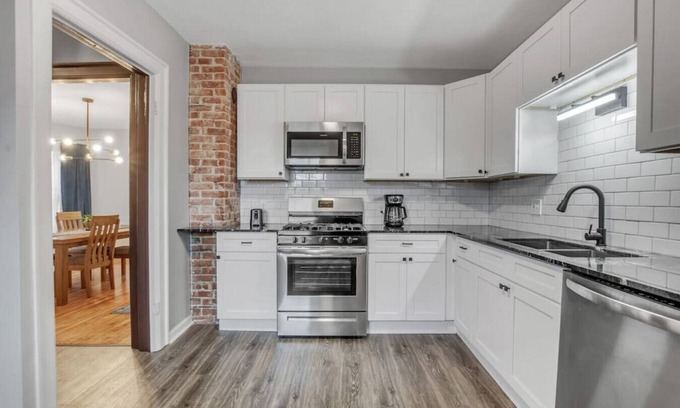 North Buffalo Apartment | Ideal & Exquisite Elmwood Village Victorian