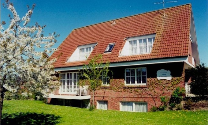 Kellenhusen Apartment | Ideal vacation apartment for 4 people between forest and waves