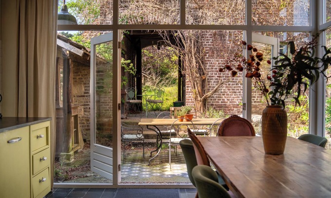 Lanaken House | Idyllic holiday home by the Meuse