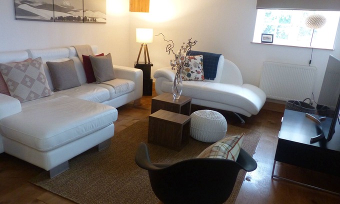 Ventnor Cottage | Idyllic rural retreat - Generous ferry discounts available