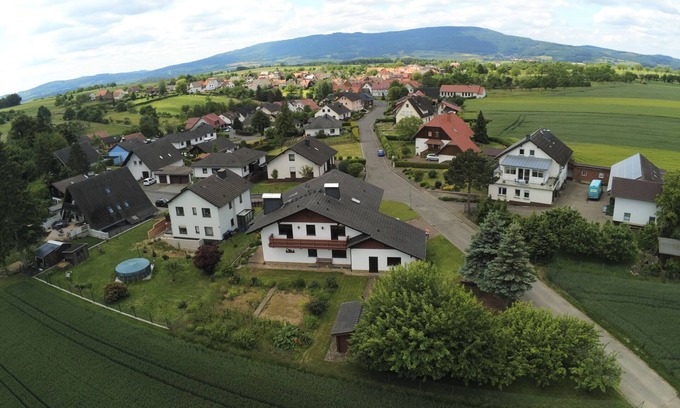 Hitzerode Villa | Idyllic vacation home "Werra view"