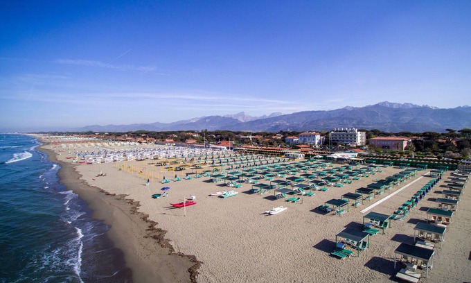 Lido di Camaiore Apartment | Il Bacco few steps from sea, Lido di Camaiore, Italy