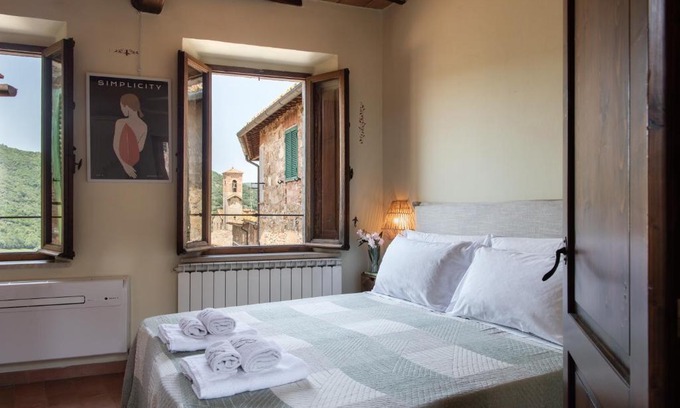 Montalcino Apartment | Il Borghetto - La Ghibellina Townhouse