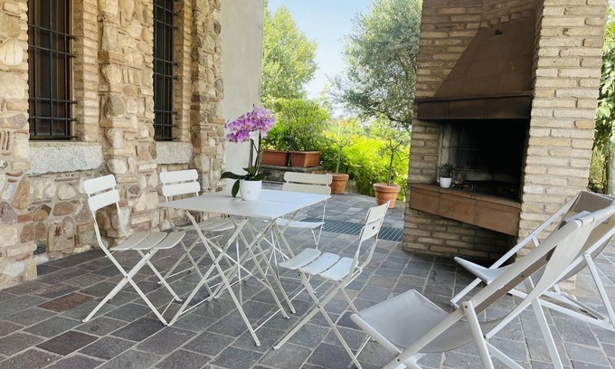 Castellaro Lagusello Villa | Il Borgo fra i laghi