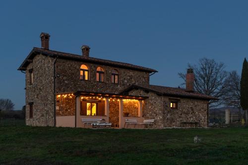 Blera House | Il casale del Mignone