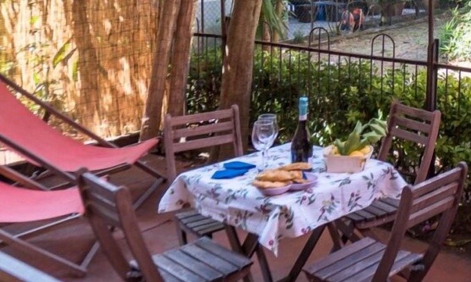 Cinque Terre Apartment | Il Giardino di Ada Ground Floor Studio with AC and Patio