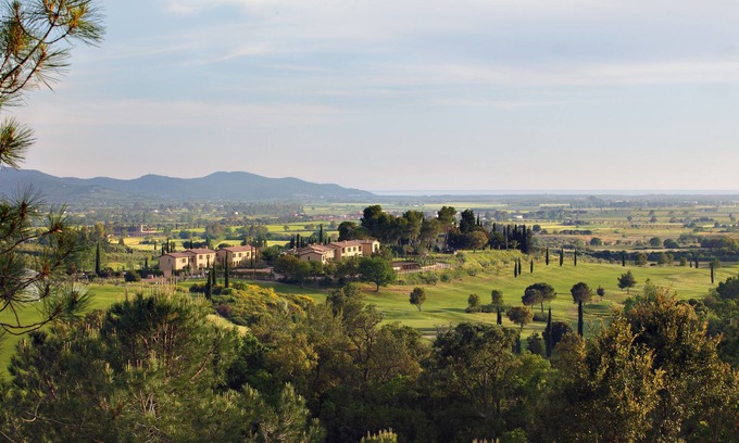 Gavorrano House | Il Mirto - spectacular position in the heart of a golf course