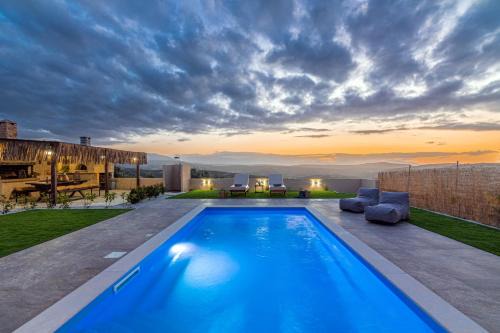 Episkopi Apartment | Iliovasilema Luxury Apartment