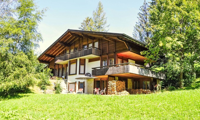 Grindelwald Apartment | Im Chehr by Interhome
