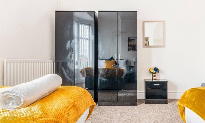 Bootle House | Immaculate 4-bed House Near Anfield and Goodison
