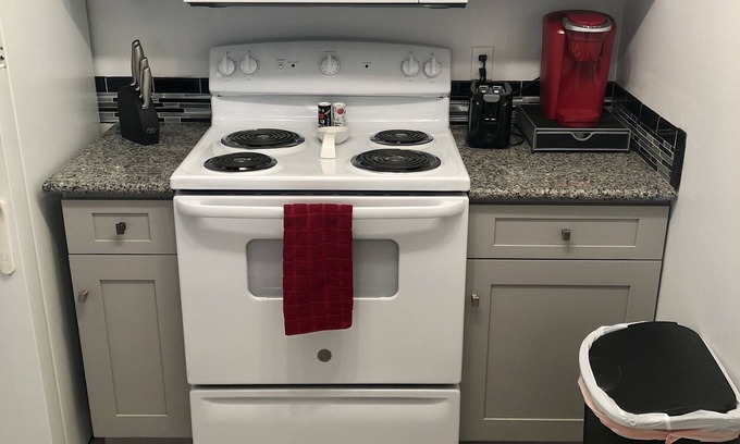 Rustic Hills Condo | Immaculate cute condo in the beautiful mountainous town of Colorado Springs