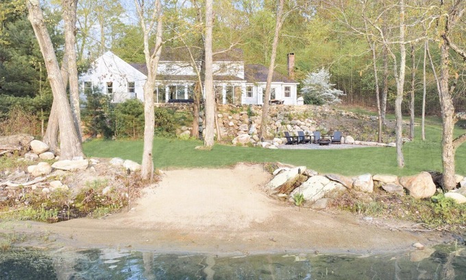 Bantam House | Immaculate waterfront home nestled in the Litchfield hills w/tons of.