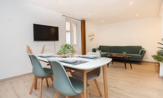 Carnot Apartment | Immogroom - 10 min from the city center - Cosy