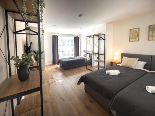 Burg-Grambke Apartment | ImmoStay G#1 Ferienhaus - Parken & WiFi, 2 Balkone und 2 Bäder,4K