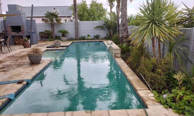 Kraaifontein Apartment | Impeccable 1-Bed Apartment in Cape Town