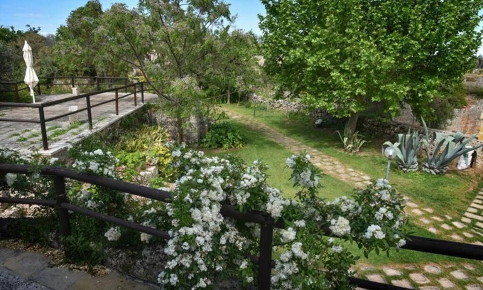 Novoli Apartment | In exclusive botanical garden, apartments with private whirlpool and swimming pool