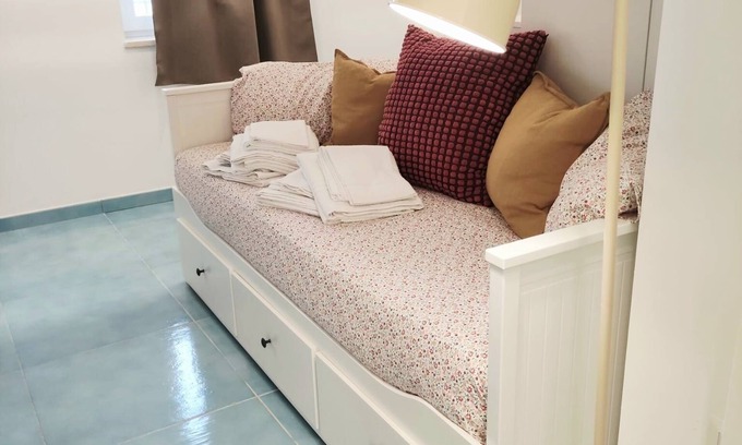 Torre Annunziata Apartment | In family accommodation when life begins and love never ends