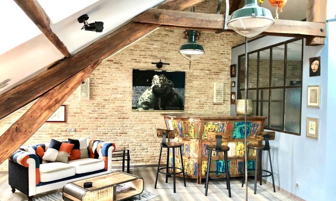 Saint-Martial-de-Nabirat Apartment | In Sarlat Luxury Rentals, Medieval Center - Loft Stella Matutina -2p-ascenseur-climatisation