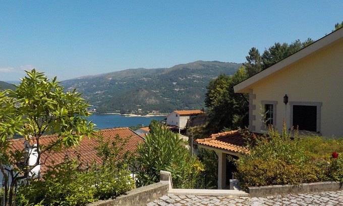 Rio Caldo House | In the heart of Geres, on the heights of Rio Caldo, near the lake of Caniçada