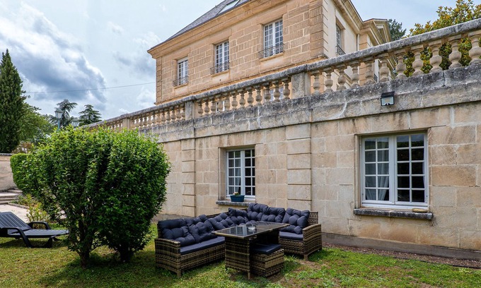 Millau Apartment | In the heart of Millau, cosy puncho gîtes, peaceful ground-floor location