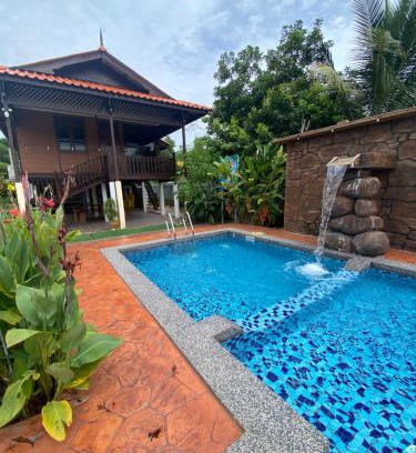 Kampung Nibung Ski Chalet | Inap Nekmi Kuala Terengganu With Pool