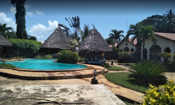 Ukunda Cottage | Inchi Raha Cottages